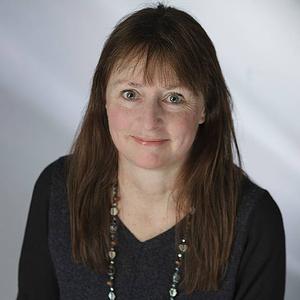 Dr Miriam Darlington