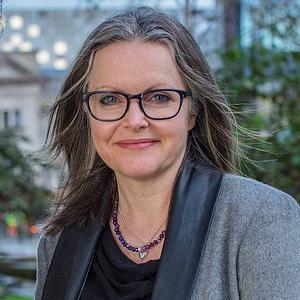 Dr Kathryn Napier Gray