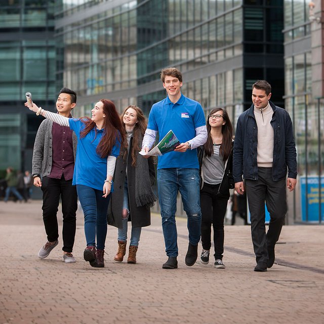 open days and applicant days square